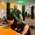 een client die wil afvallen met een personal trainer